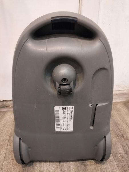 Купить Electrolux Z1034 в Екатеринбург за 1100 руб.