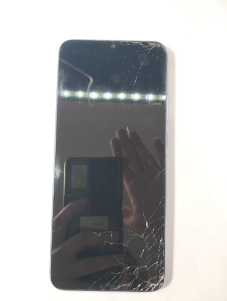 Купить Xiaomi Redmi 10C 4/64GB (220333QNY) Duos в Екатеринбург за 1900 руб.