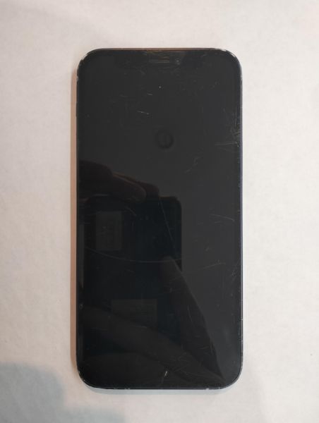 Купить Apple iPhone 12 mini 128GB в Усть-Илимск за 7300 руб.