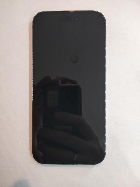 Купить Apple iPhone 14 Pro 128GB в Екатеринбург за 33900 руб.