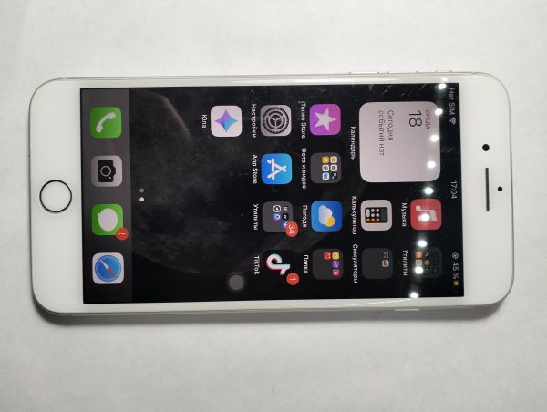Купить Apple iPhone 8 Plus 64GB в Екатеринбург за 5900 руб.