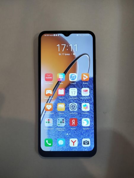 Купить Huawei Nova Y61 4/128GB (EVE-LX9N) Duos в Екатеринбург за 4200 руб.