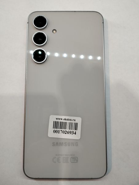 Купить Samsung Galaxy S24 FE 8/512GB (S721B) Duos в Зима за 39600 руб.