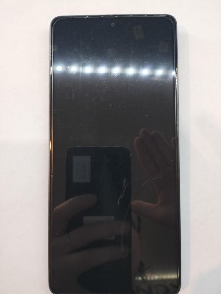 Купить Xiaomi Redmi Note 13 Pro 12/512GB (23117RA68G) Duos в Зима за 11700 руб.