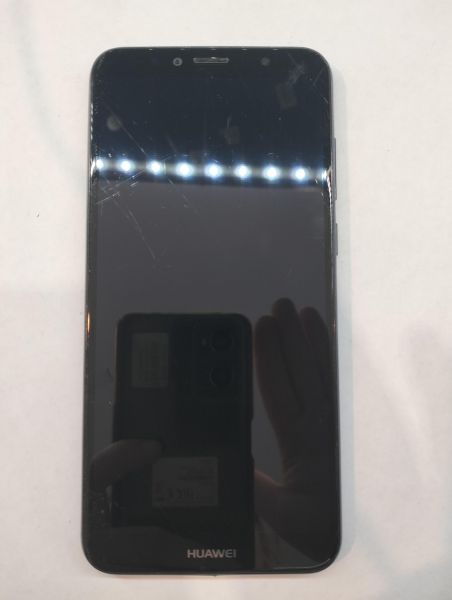 Купить Huawei Y6 Prime 2018 3/32GB (ATU-L31) Duos в Екатеринбург за 2400 руб.