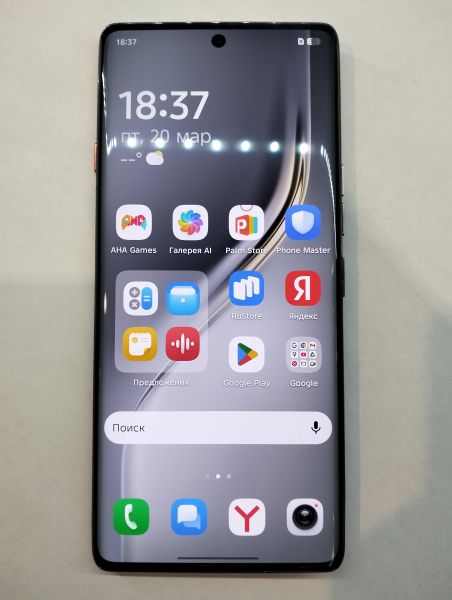 Купить TECNO Camon 40 Pro 5G 8/256GB (CM7) Duos в Екатеринбург за 15800 руб.