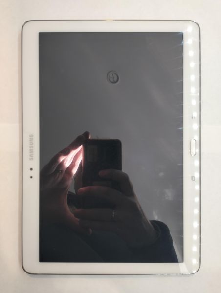 Купить Samsung Galaxy Tab Pro 10.1 16GB (SM-T525) (c SIM) в Екатеринбург за 1100 руб.