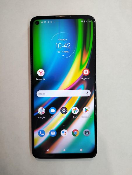 Купить Motorola Moto G9 Plus 4/128GB (XT2087-2) Duos в Екатеринбург за 6300 руб.
