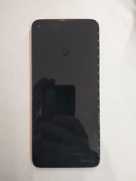 Купить Motorola Moto G9 Plus 4/128GB (XT2087-2) Duos в Екатеринбург за 6300 руб.