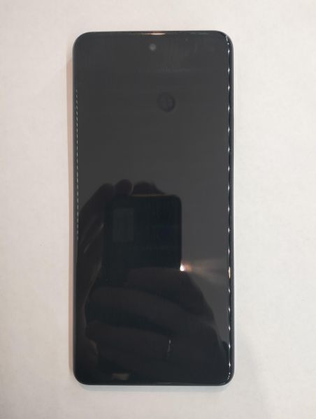 Купить Infinix Hot 40 8/256GB (X6836) Duos в Екатеринбург за 8300 руб.