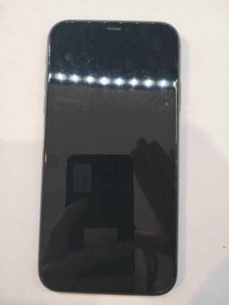 Купить Apple iPhone 11 128GB в Екатеринбург за 10800 руб.