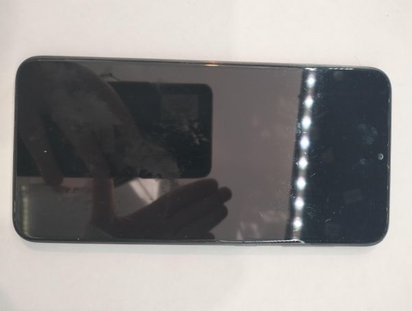 Купить Samsung Galaxy A10 2019 2/32GB (A105F) Duos в Екатеринбург за 2600 руб.