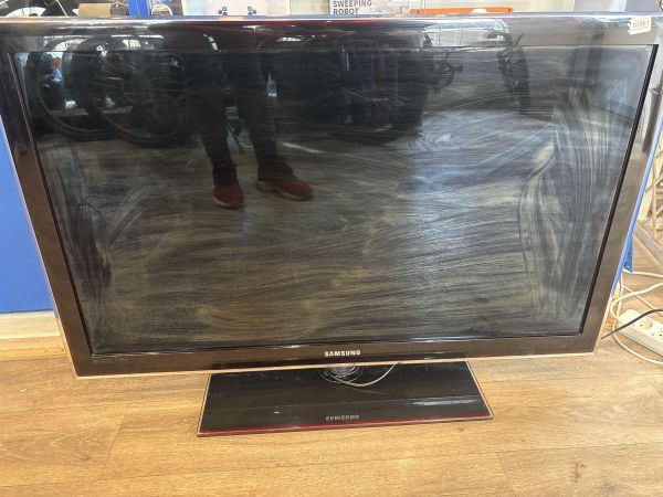 телевизор Samsung UE40C5000QW в Екатеринбург