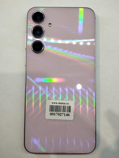 Купить Samsung Galaxy A55 12/256GB (A5560) Duos в Екатеринбург за 20700 руб.