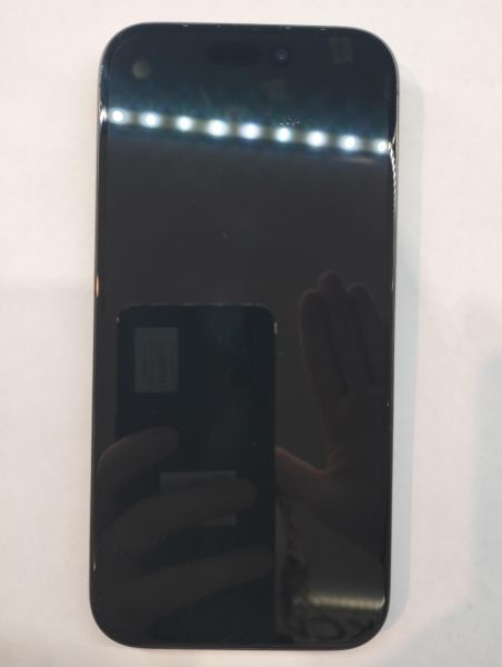 Купить Apple iPhone 15 Pro 128GB в Екатеринбург за 44800 руб.