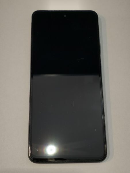 Купить Realme C71 8/256GB (RMX5303) Duos в Екатеринбург за 6500 руб.