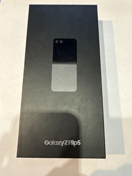 сотовый телефон Samsung Galaxy Z Flip 5 8/256GB (F731N) Duos в Екатеринбург
