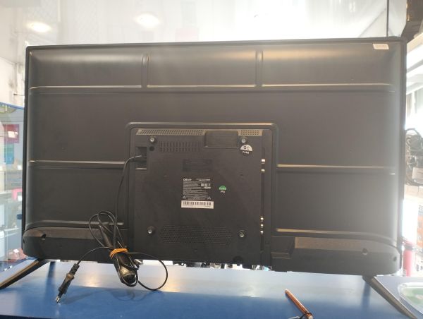 телевизор DEXP F40H8000E в Екатеринбург