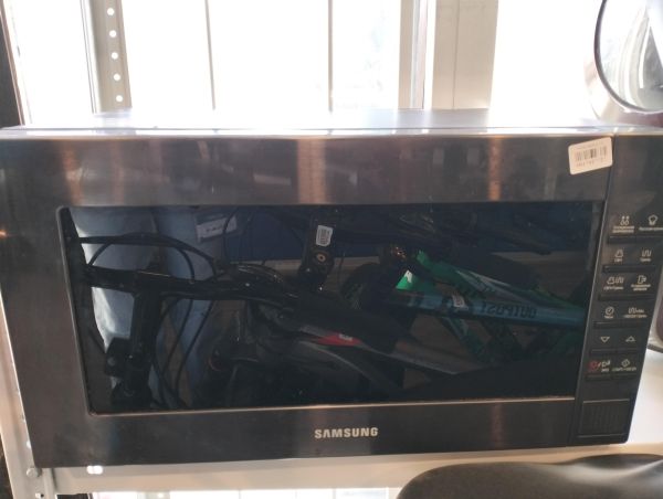микроволновая печь (свч) Samsung GE88SUG/BW в Екатеринбург
