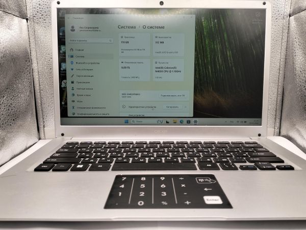 ноутбук DEXP Aquilon 8/128GB в Екатеринбург