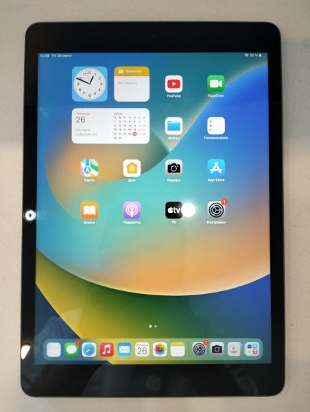 планшет Apple iPad Air 3 2019 64GB (A2123/2153/2154) (с SIM) в Екатеринбург