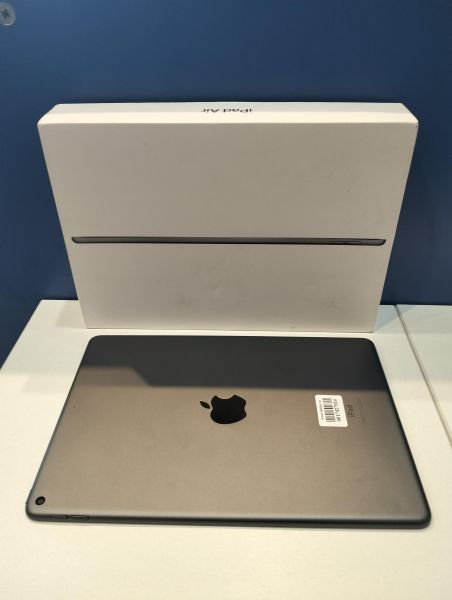 планшет Apple iPad Air 3 2019 64GB (A2152) (без SIM) в Екатеринбург