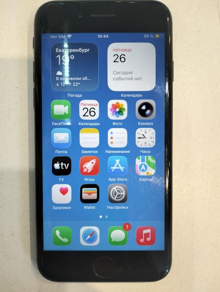 сотовый телефон Apple iPhone SE 2nd gen. 2020 64GB в Екатеринбург