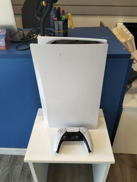 игровая приставка Sony PlayStation 5 825GB (CFI-1208A) в Екатеринбург