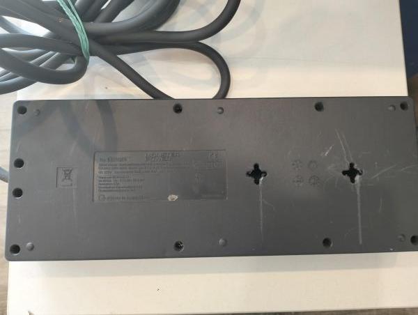фильтр-удлинитель Monster Power AV800DE в Томск