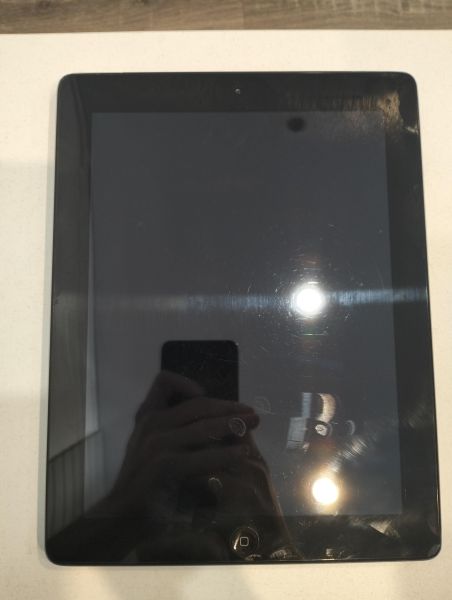 планшет Apple iPad 4 2012 64GB (A1460 MD522-527) (с SIM) в Екатеринбург