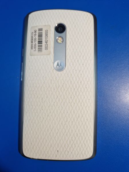 Купить Motorola Moto X Play 16GB (XT1562) Duos в Иркутск за 2400 руб.