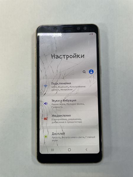Купить Samsung Galaxy A8 4/32GB (A530F) Duos в Хабаровск за 2599 руб.