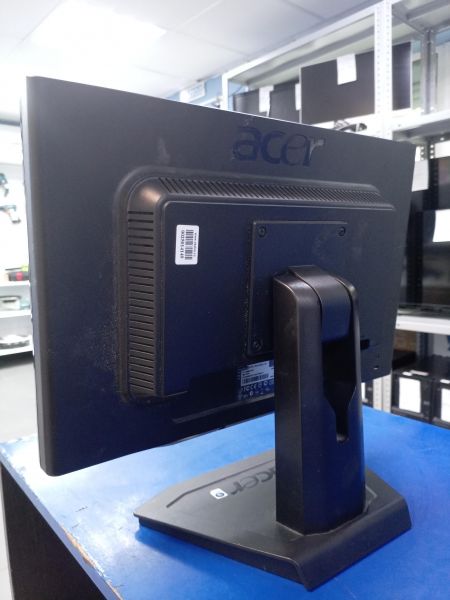 Купить Acer X192W в Хабаровск за 799 руб.