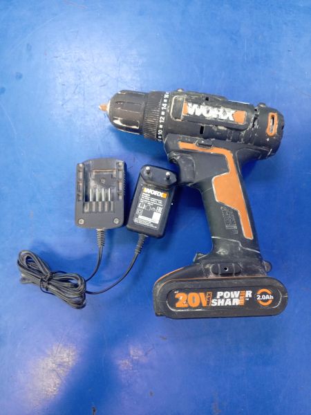 Купить Worx WX100 с СЗУ в Хабаровск за 3999 руб.