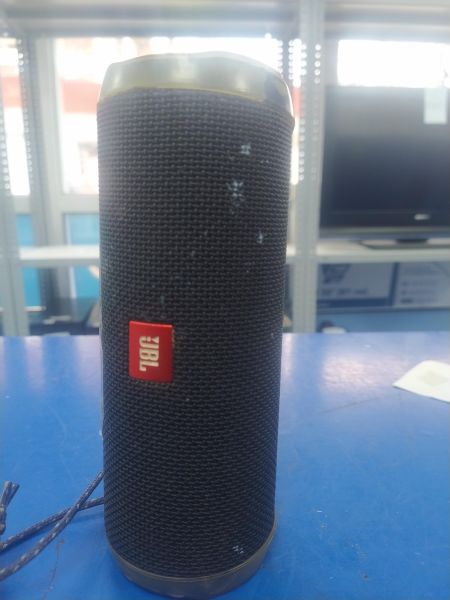 Купить JBL Flip 4 в Хабаровск за 2999 руб.