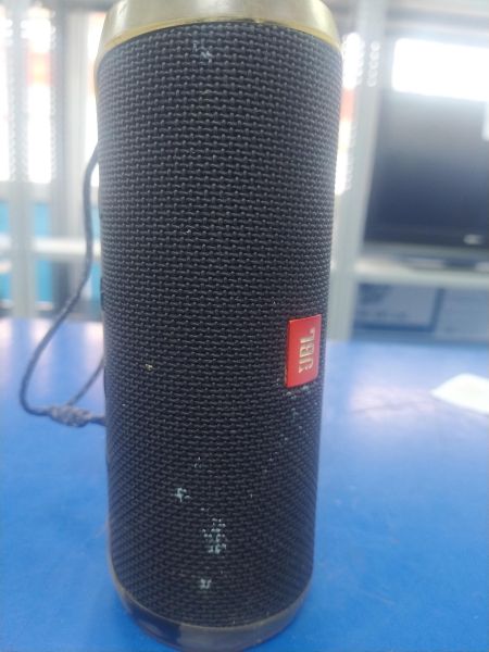 Купить JBL Flip 4 в Хабаровск за 2999 руб.