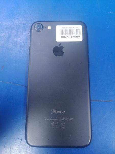 Купить Apple iPhone 7 32GB в Хабаровск за 4399 руб.