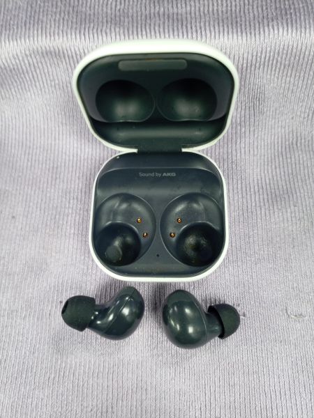 Купить Samsung Galaxy Buds 2 (SM-R177/N) в Хабаровск за 2699 руб.