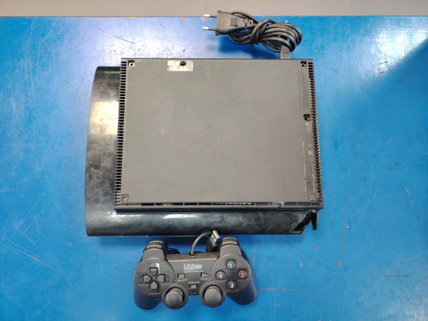 Купить Sony PlayStation 3 Super Slim 512GB (CECH-4308A) в Хабаровск за 5200 руб.