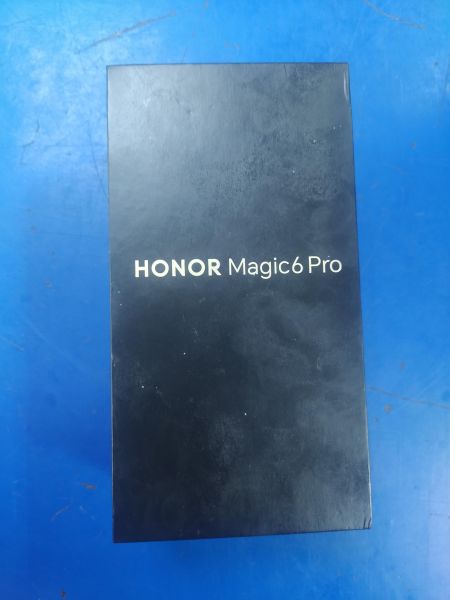 Купить Honor Magic 6 Pro 12/512GB (BVL-N49) Duos в Хабаровск за 52349 руб.