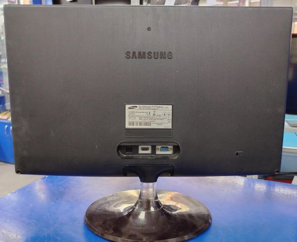 Купить Samsung S24B350BL в Хабаровск за 4000 руб.