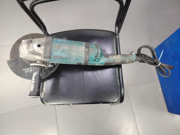 Купить Makita GA9020S в Хабаровск за 3300 руб.