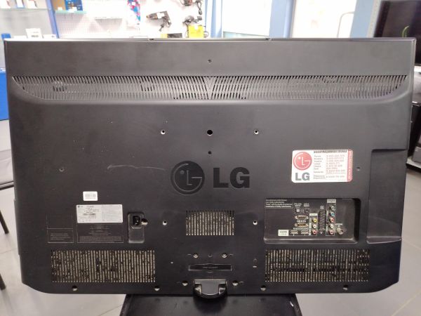 Купить LG 37LK430 в Хабаровск за 6400 руб.