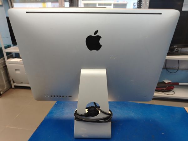 Купить Apple iMac 21.5, Mid 2011 (A1311) в Хабаровск за 13300 руб.