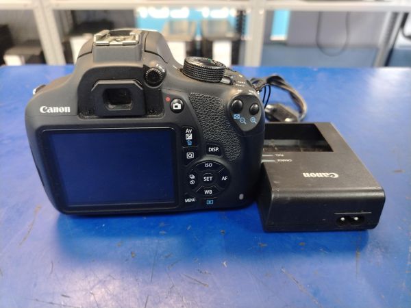 Купить Canon EOS 1200D (DS126491) kit с СЗУ в Хабаровск за 8100 руб.