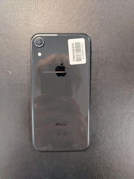 Купить Apple iPhone XR 128GB в Хабаровск за 11650 руб.