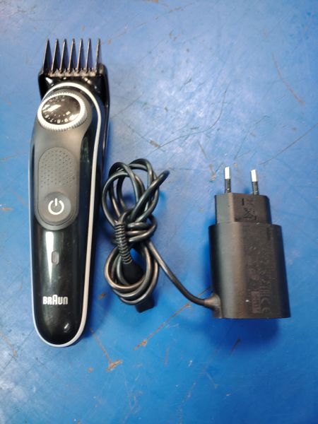 Купить Braun Series 3 BT3242 (Type 5517) с СЗУ в Хабаровск за 950 руб.