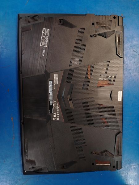 Купить MSI GF75 Thin 10UD-055RU (Intel UHD) в Хабаровск за 20150 руб.