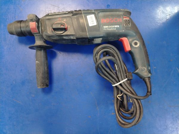 Купить Bosch GBH 2-26 DFR в Хабаровск за 2600 руб.