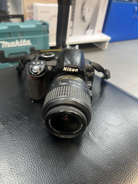 Купить Nikon D3100 kit с СЗУ в Хабаровск за 6300 руб.